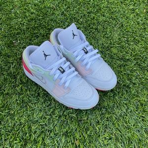 Air Jordan 1 Low GS 'Ember Glow'